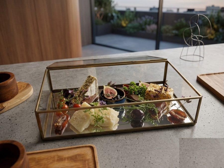 Fig & Cheese Glass Case